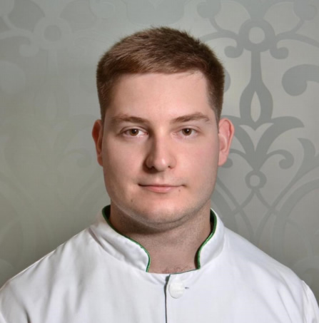 Попов Алексей Дмитриевич